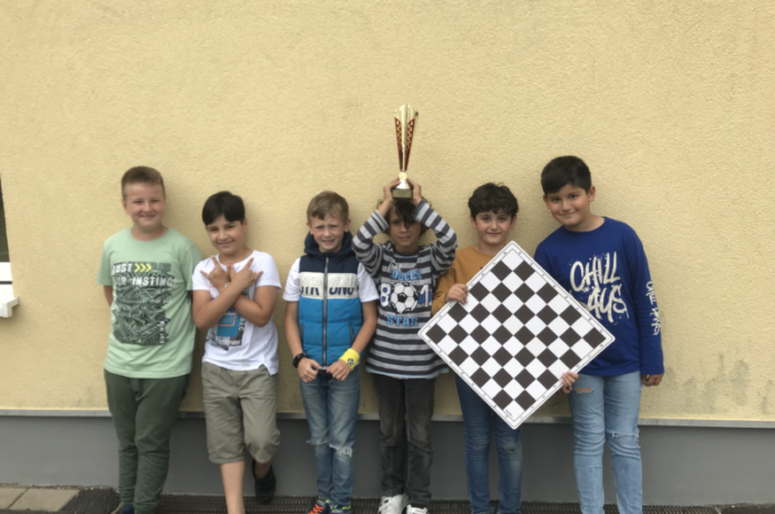 GGS Sieglar holt Schach-Pokal der Grundschulen